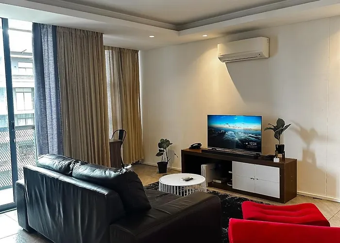 Morden 1 Bedroom In Woodstock